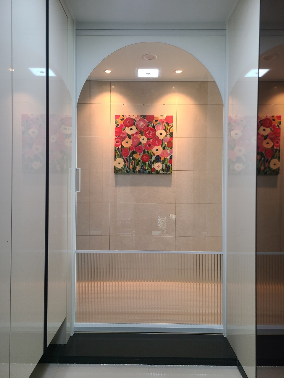 2950055133_AFZdDOMl_6146912890a1086645ae7aca54cfb5cebd0f5524.jpg 이미지크게보기