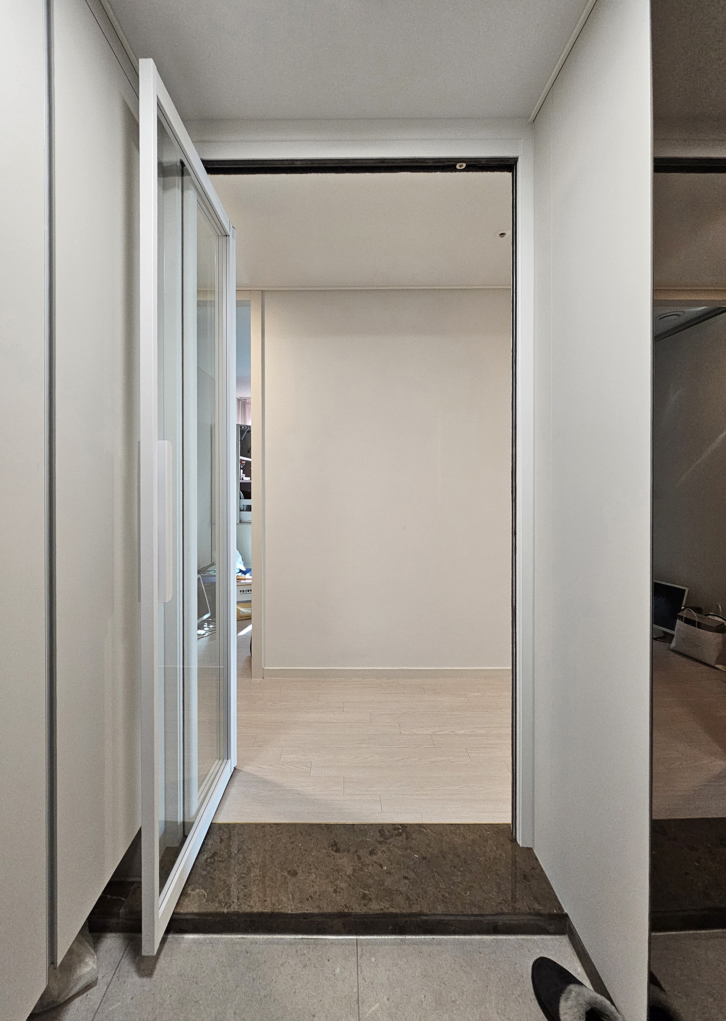 /user/d/doordiy/editor/2504/55bf068cc8b2b0a45ce5680909769636_1745397620_0261.jpg 이미지크게보기
