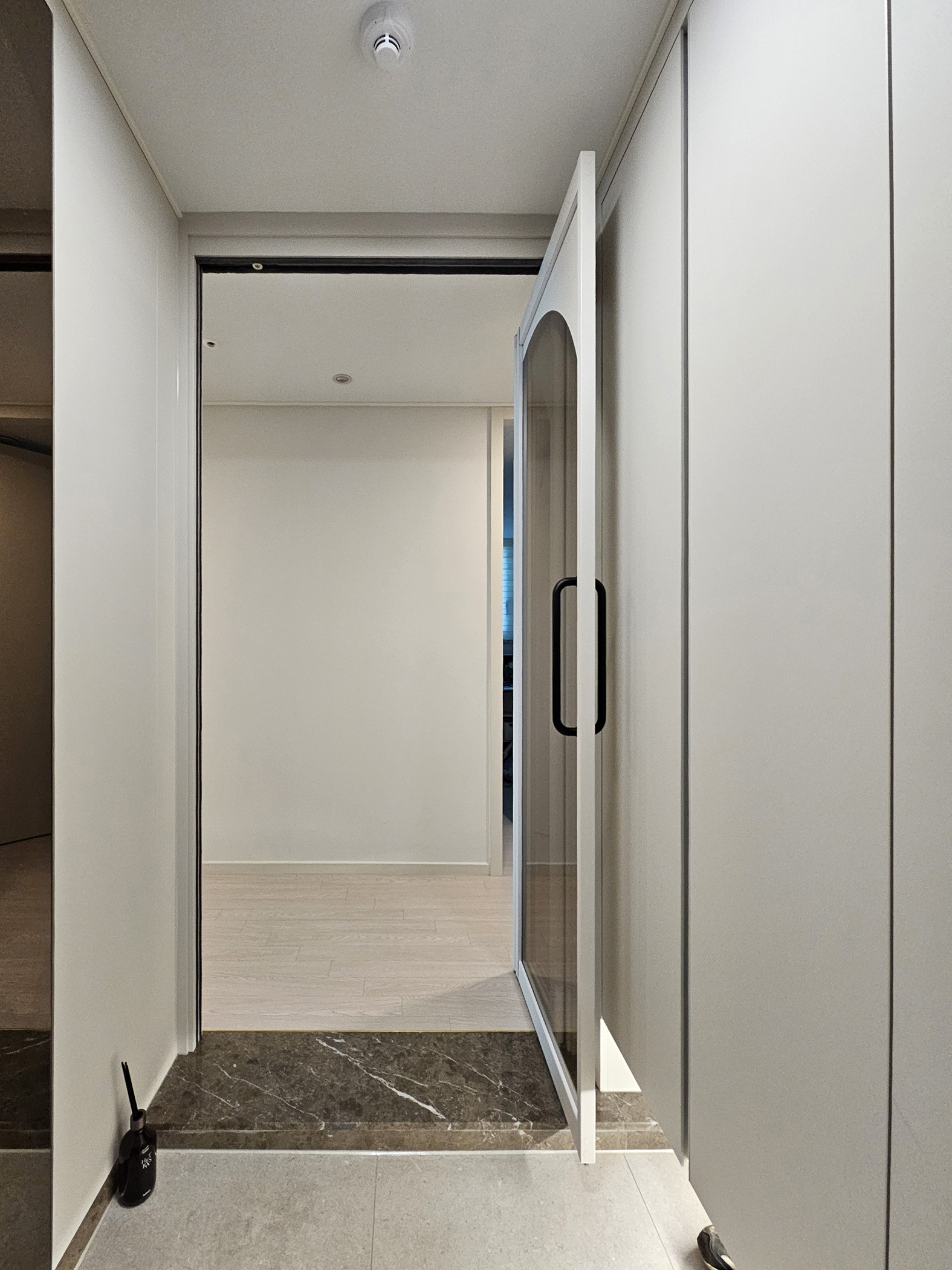 /user/d/doordiy/editor/2504/55bf068cc8b2b0a45ce5680909769636_1745397786_8198.jpg 이미지크게보기