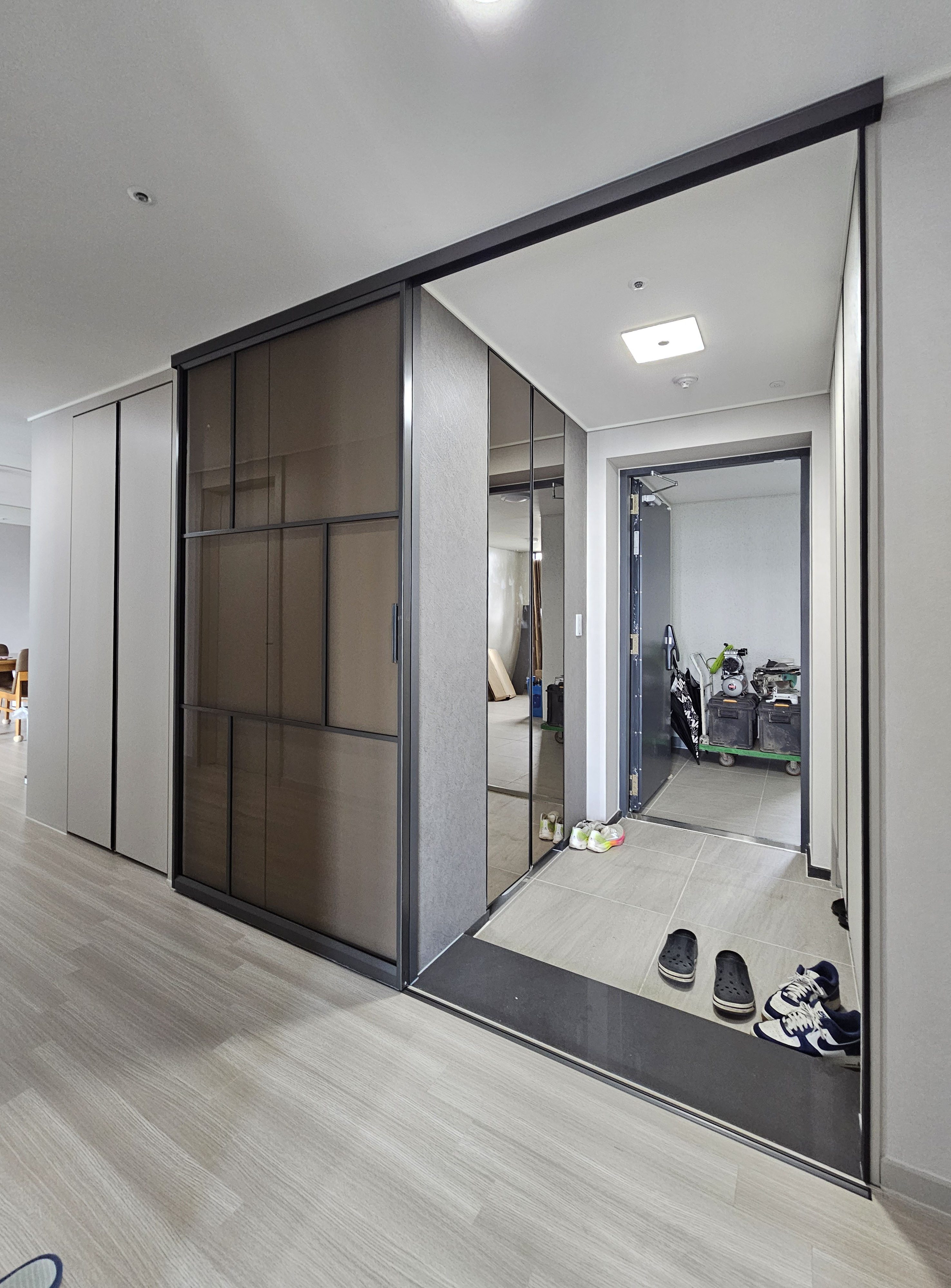 /user/d/doordiy/editor/2505/841b6dd9afbaca422896bc8be581e1fc_1748412729_9369.jpg 이미지크게보기