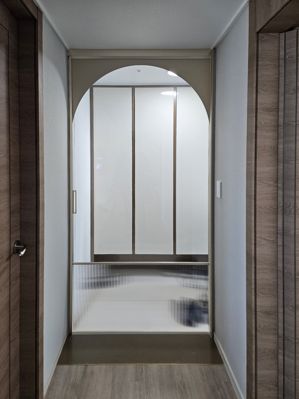 /user/d/doordiy/editor/2505/841b6dd9afbaca422896bc8be581e1fc_1748414289_7889.jpg 이미지크게보기