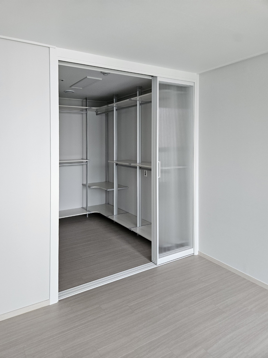 /user/d/doordiy/editor/2505/841b6dd9afbaca422896bc8be581e1fc_1748417009_2619.jpg 이미지크게보기