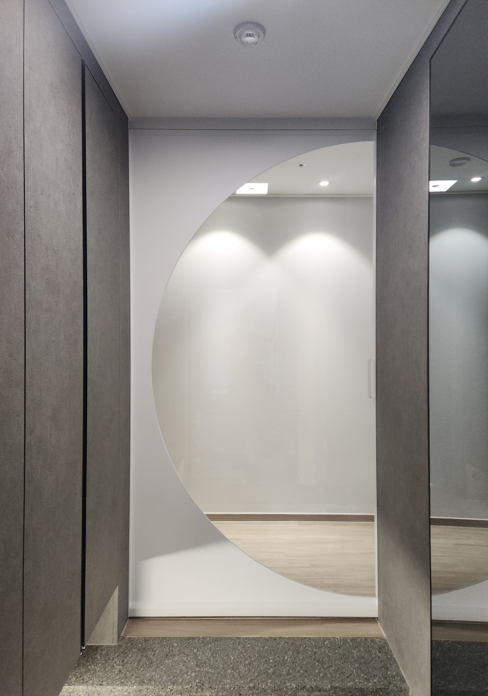 /user/d/doordiy/editor/2506/59d6bb462f704051994056e62580cdca_1750319758_9428.jpg 이미지크게보기