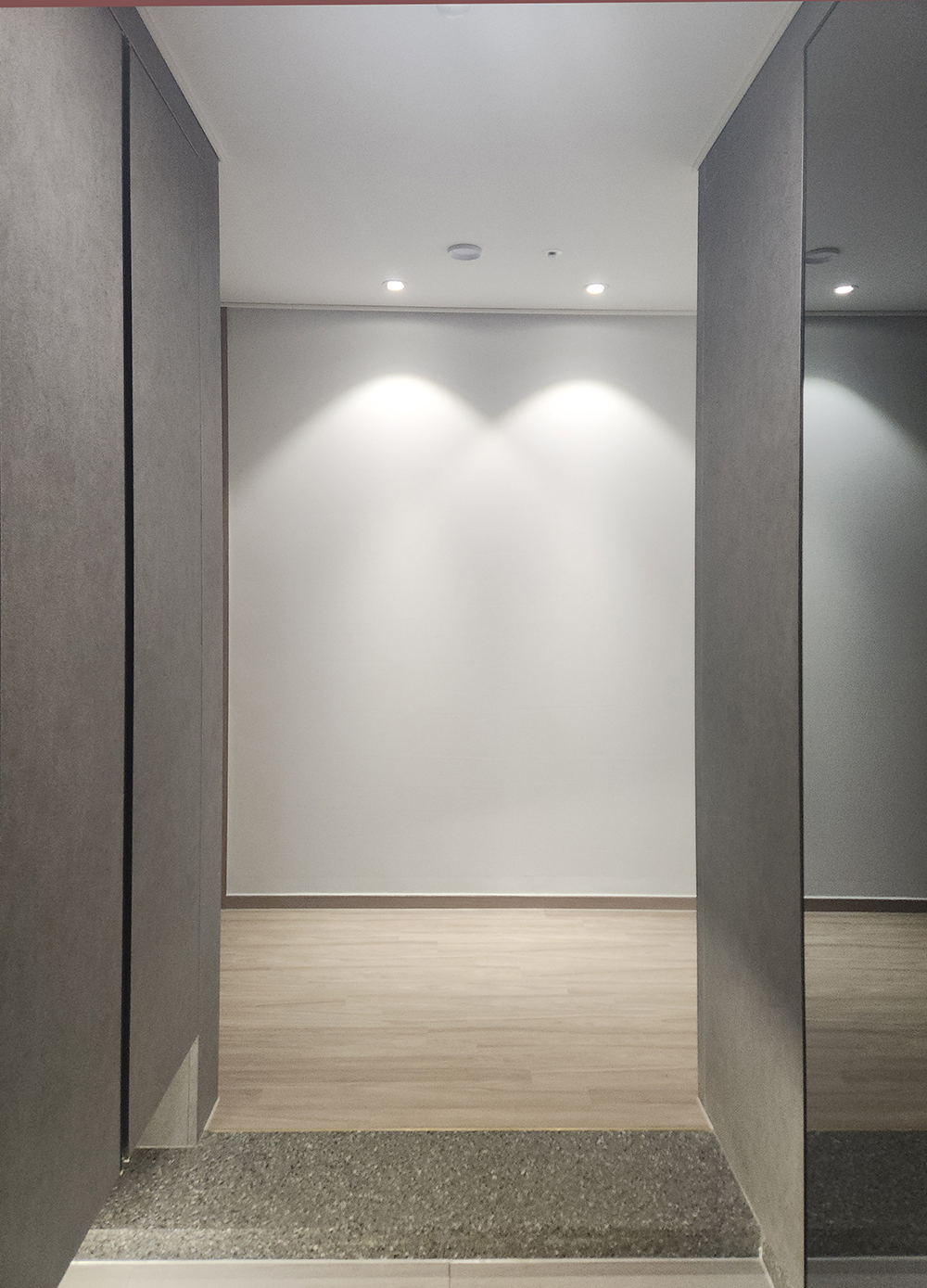 /user/d/doordiy/editor/2506/59d6bb462f704051994056e62580cdca_1750319759_3699.jpg 이미지크게보기