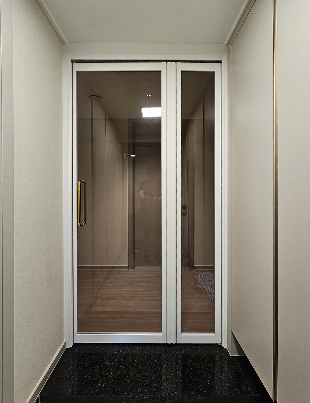 /user/d/doordiy/editor/2506/7e6a5959d56b4f64c8da3bd54a247863_1751268784_6077.jpg 이미지크게보기
