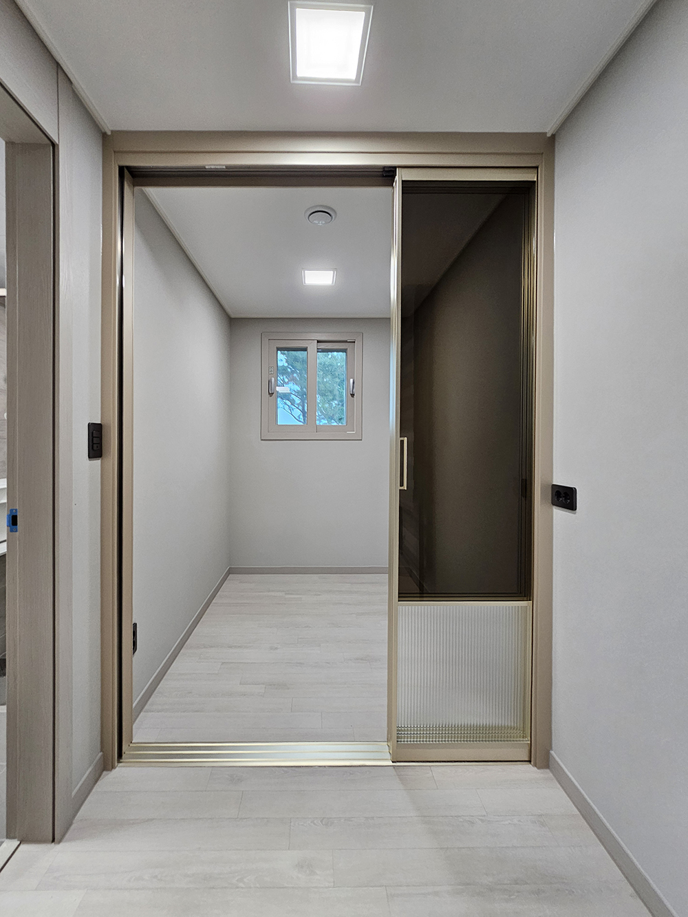 /user/d/doordiy/editor/2506/7e6a5959d56b4f64c8da3bd54a247863_1751269121_0368.jpg 이미지크게보기