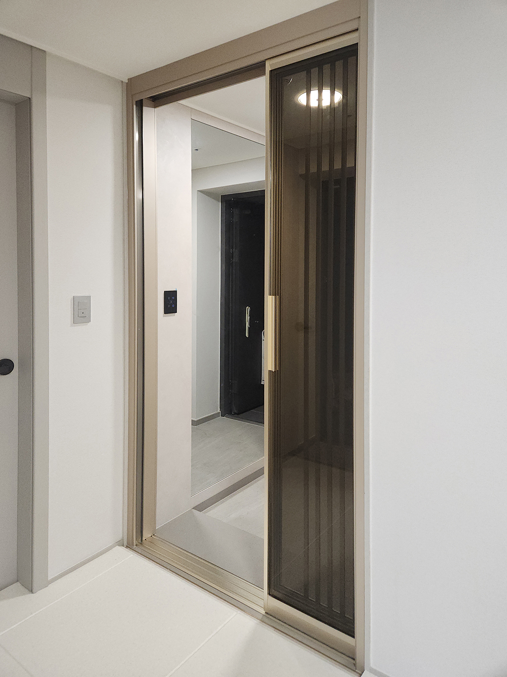 /user/d/doordiy/editor/2506/7e6a5959d56b4f64c8da3bd54a247863_1751269355_7876.jpg 이미지크게보기