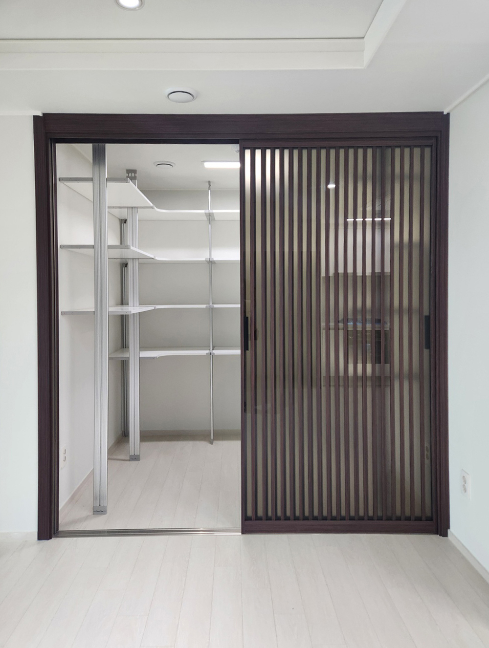 /user/d/doordiy/editor/2506/ae4cacc46968d00d3283564f533694b7_1749458692_3644.jpg 이미지크게보기