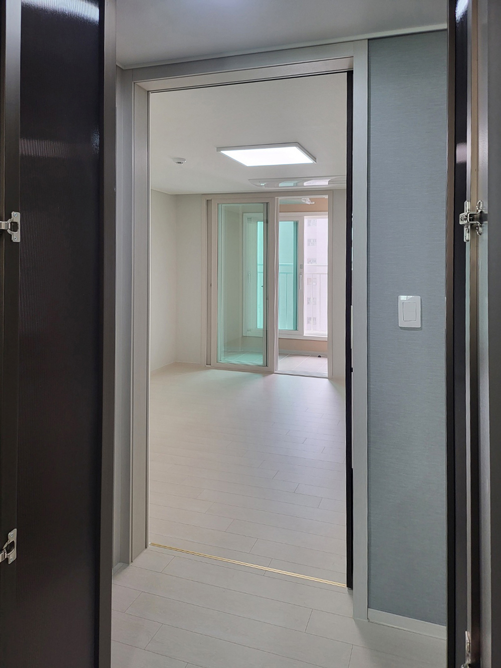 /user/d/doordiy/editor/2506/ae4cacc46968d00d3283564f533694b7_1749459160_6153.jpg 이미지크게보기