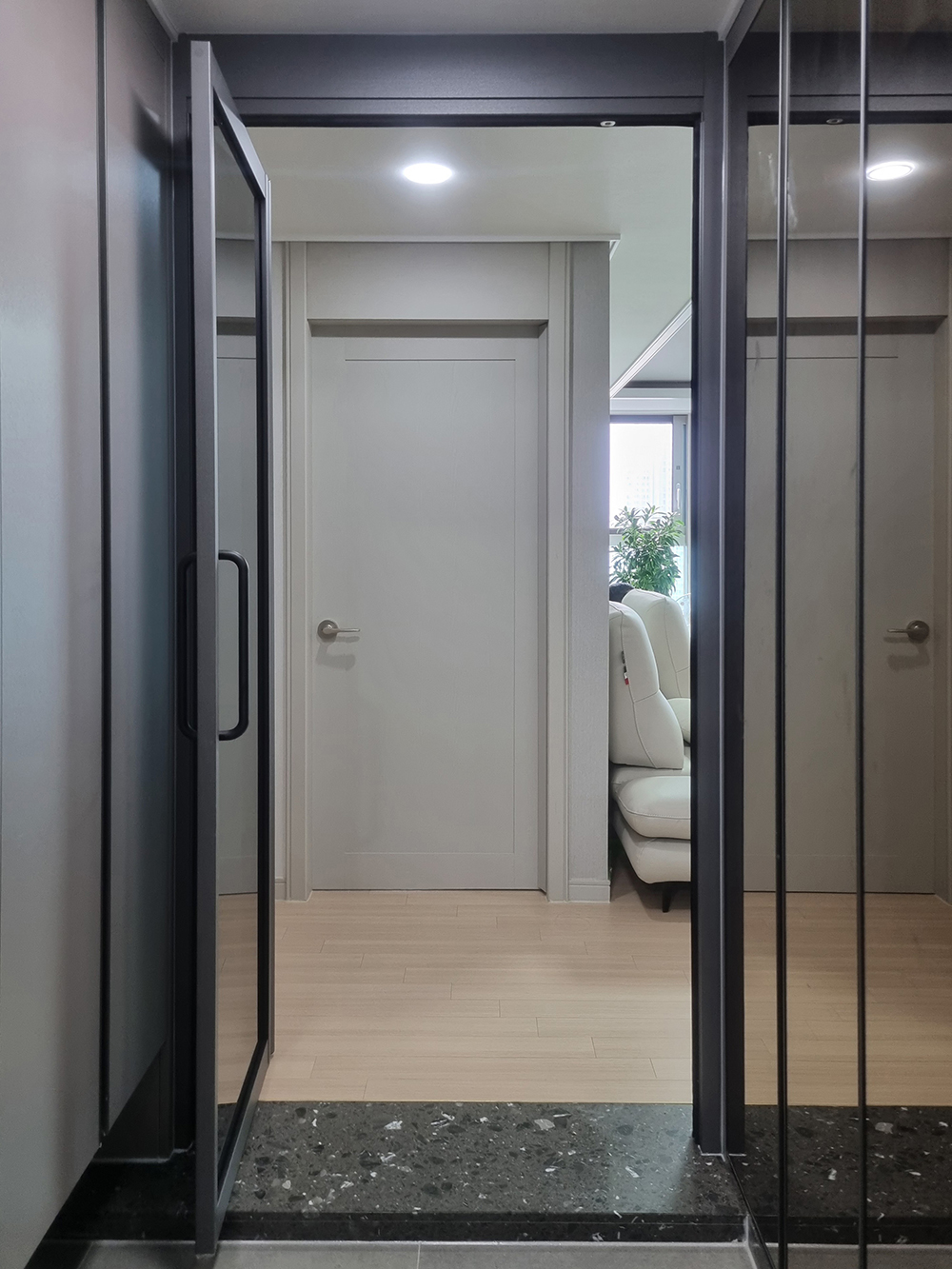 /user/d/doordiy/editor/2506/c1371f46de9378646a63d4dcb2cf5e9a_1749535010_9318.jpg 이미지크게보기