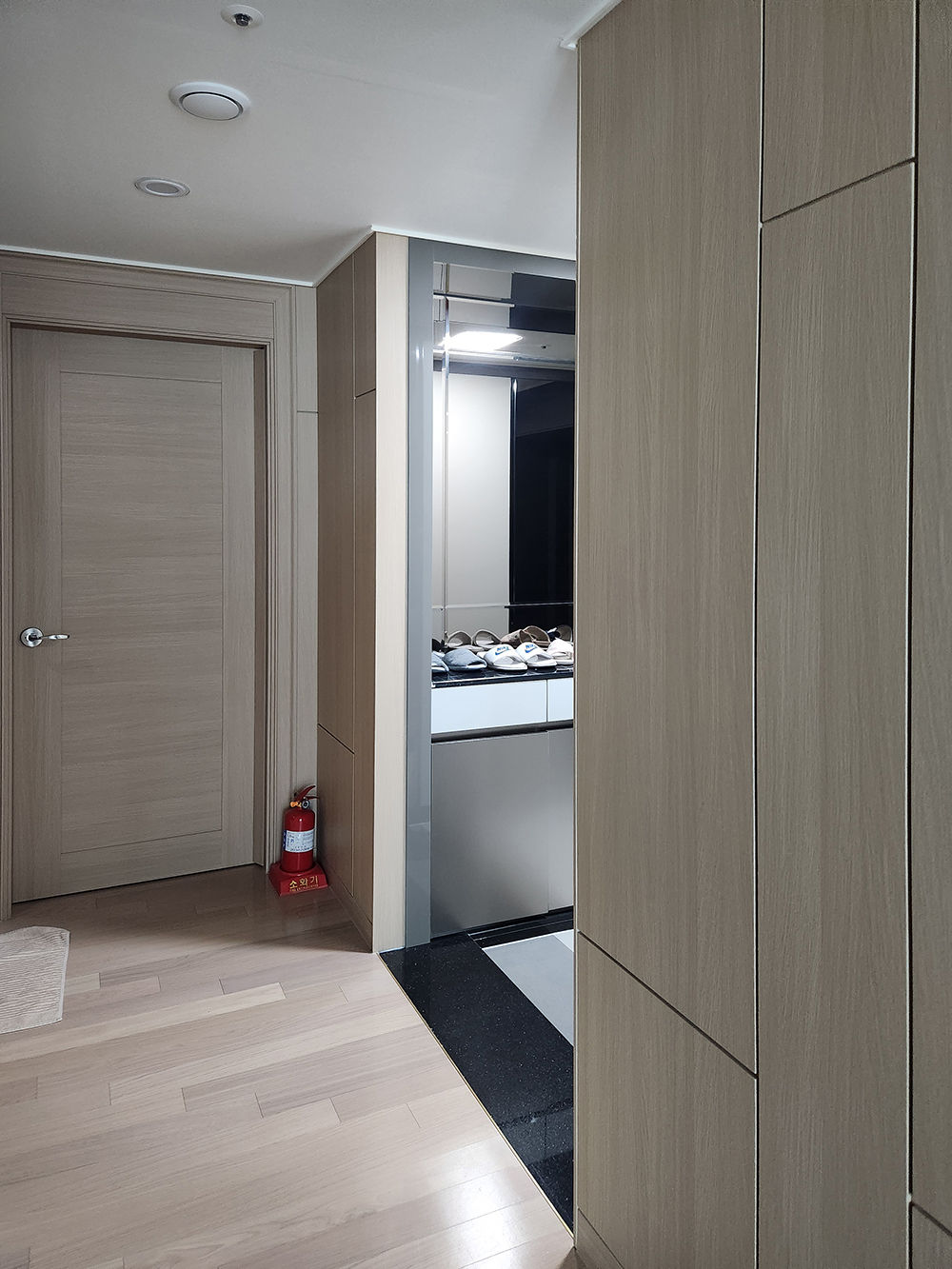 /user/d/doordiy/editor/2506/c1371f46de9378646a63d4dcb2cf5e9a_1749538219_2804.jpg 이미지크게보기