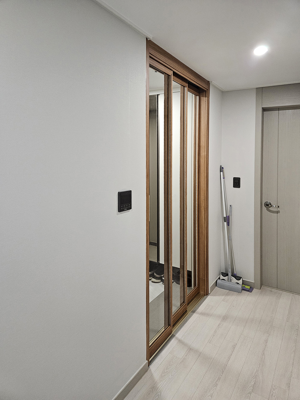 /user/d/doordiy/editor/2507/0994a6eff16b9621faed4d76c7def839_1752652188_7467.jpg 이미지크게보기