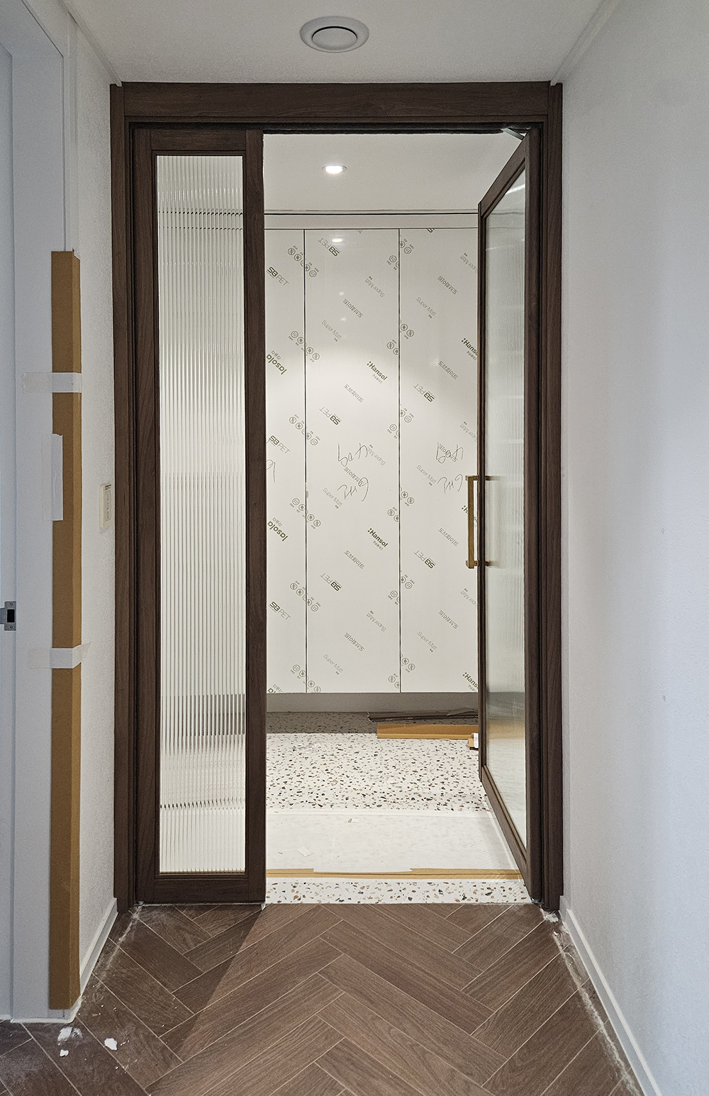 /user/d/doordiy/editor/2508/5bc1c4973a95255323afc3a7c4176568_1755104949_8279.jpg 이미지크게보기