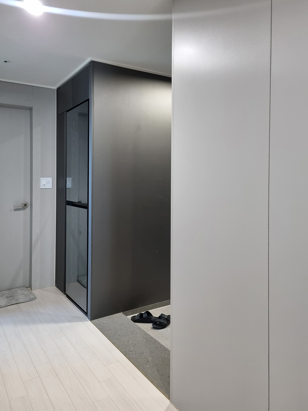 /user/d/doordiy/editor/2508/9e2887cf32c6c598d28700f58ff10c10_1754897977_0691.jpg 이미지크게보기