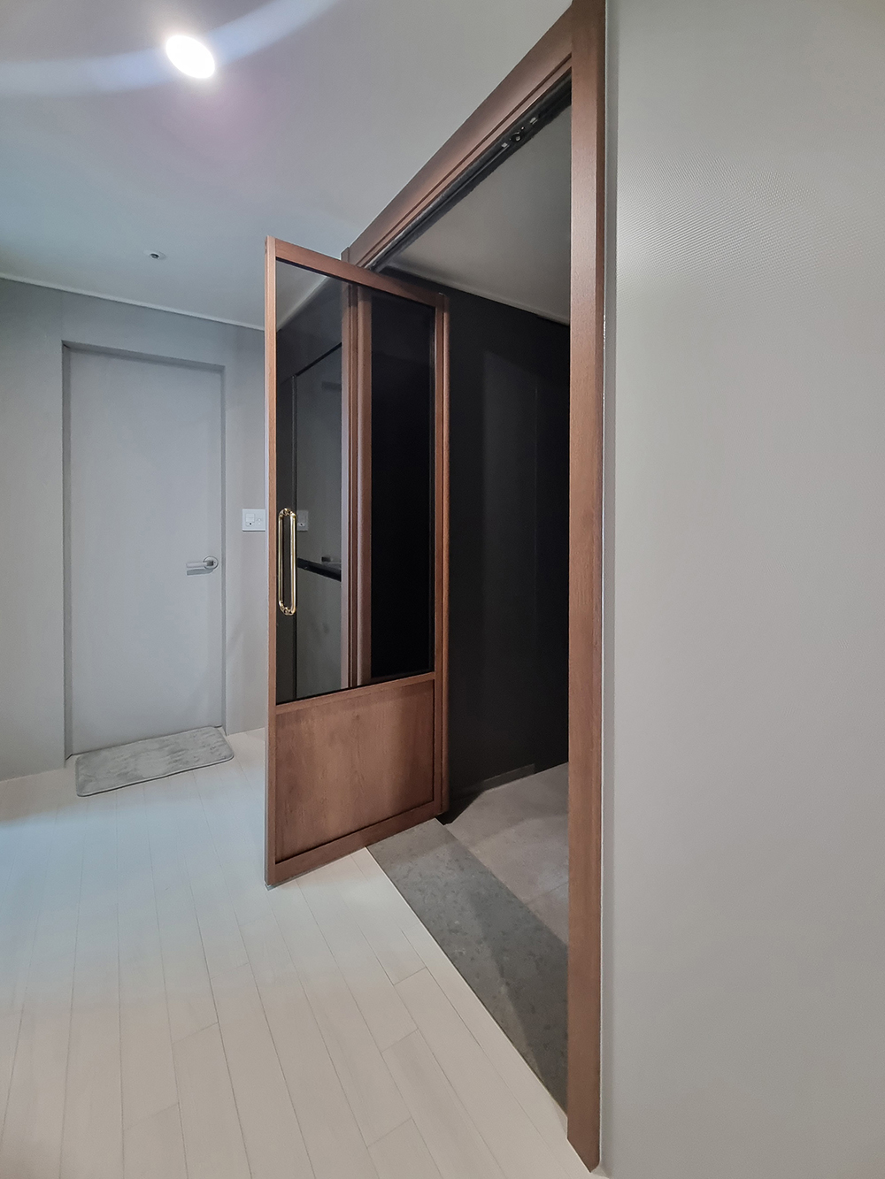 /user/d/doordiy/editor/2508/9e2887cf32c6c598d28700f58ff10c10_1754897977_4164.jpg 이미지크게보기