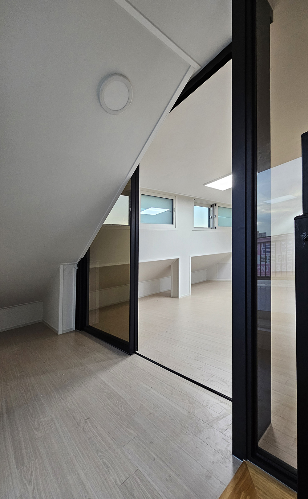 /user/d/doordiy/editor/2509/3b24d4118772697c57f1b782a0da7dfd_1756867948_5989.jpg 이미지크게보기