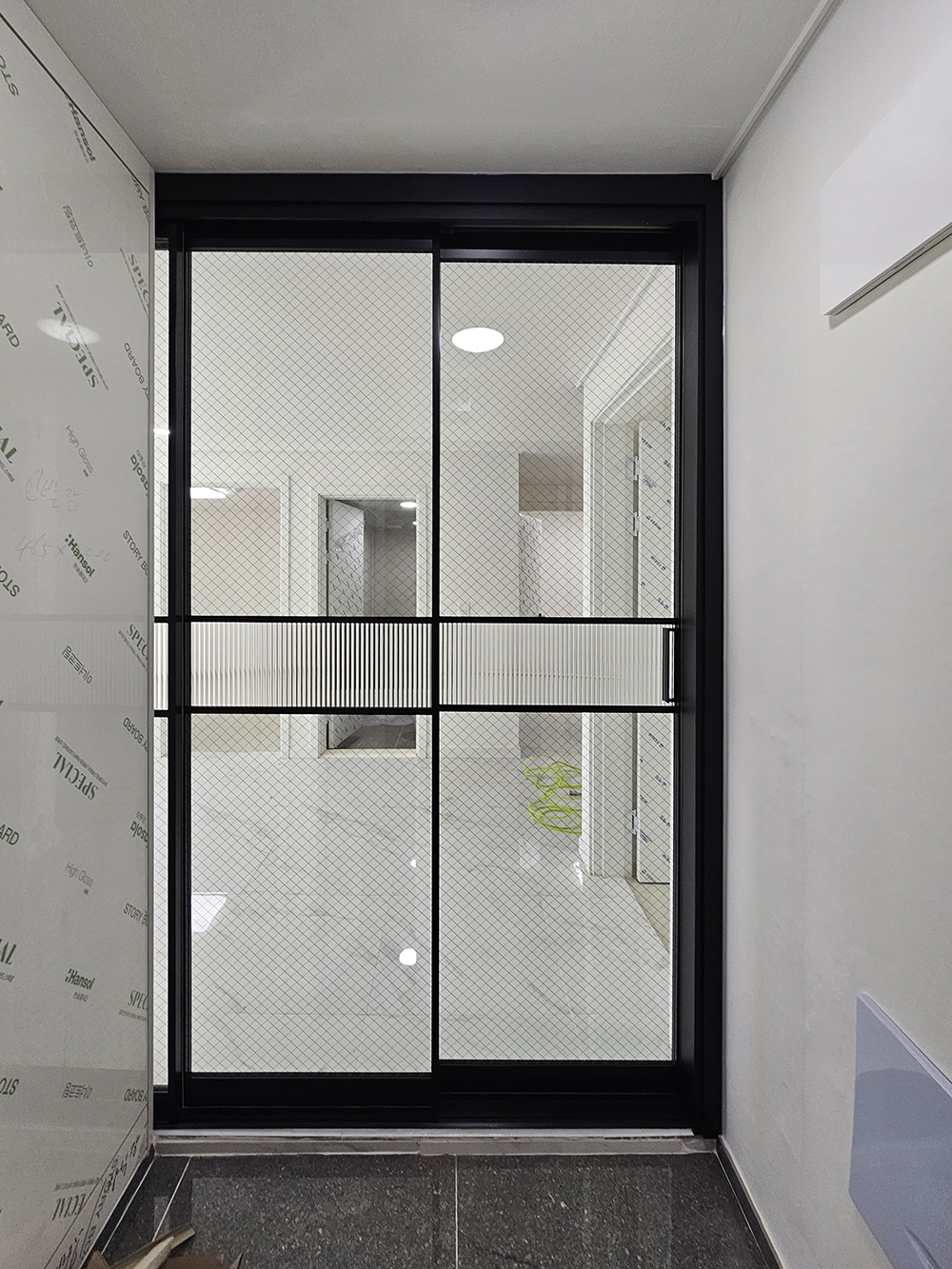 /user/d/doordiy/editor/2510/b1fe22b83c02b17f8bcfe32bd5e6a68b_1760601339_6893.jpg 이미지크게보기