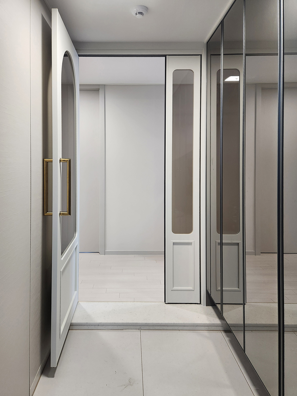 /user/d/doordiy/editor/2510/b1fe22b83c02b17f8bcfe32bd5e6a68b_1760601501_7924.jpg 이미지크게보기