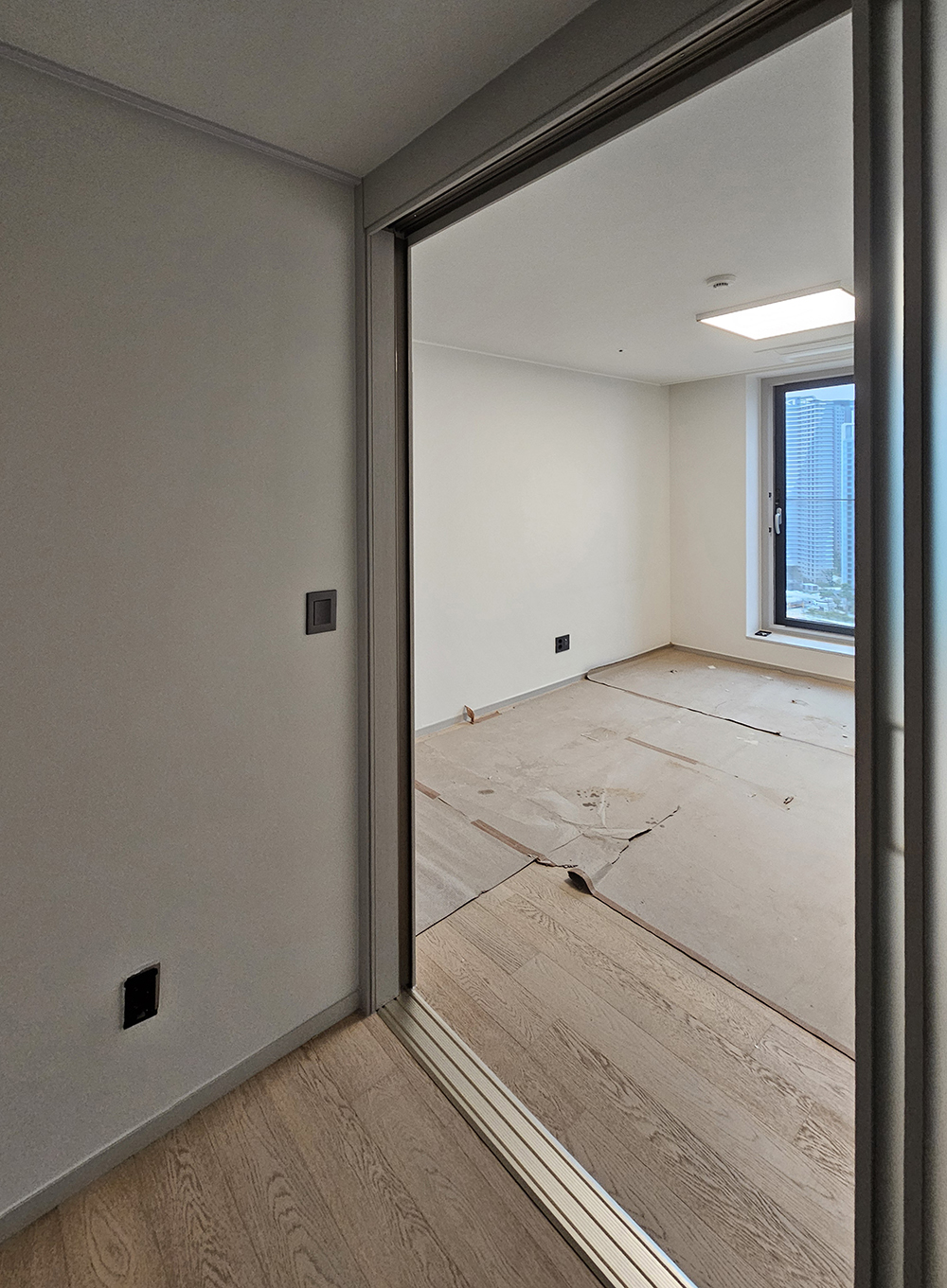 /user/d/doordiy/editor/2510/b1fe22b83c02b17f8bcfe32bd5e6a68b_1760601800_046.jpg 이미지크게보기