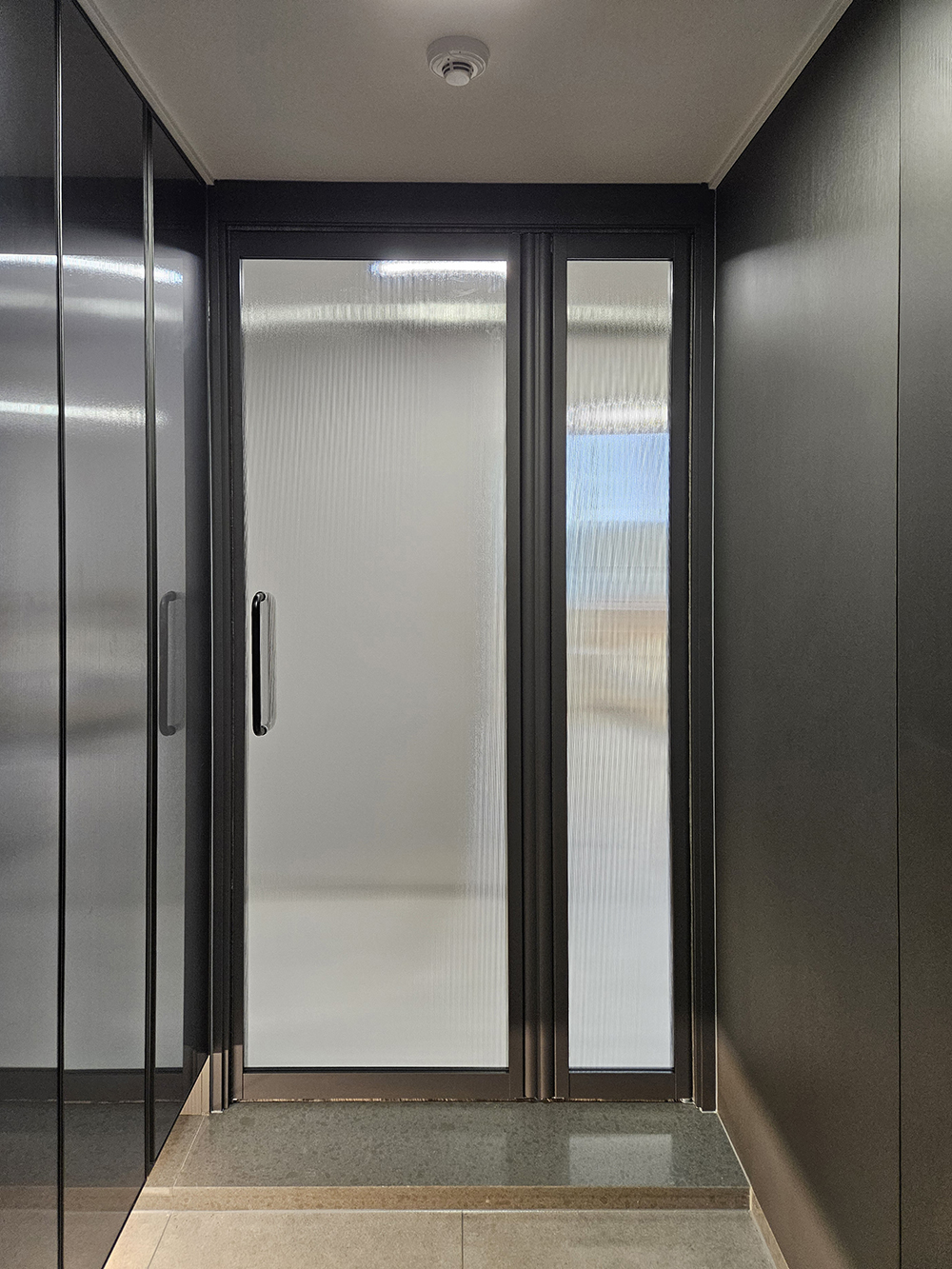 /user/d/doordiy/editor/2510/b1fe22b83c02b17f8bcfe32bd5e6a68b_1760602534_6495.jpg 이미지크게보기