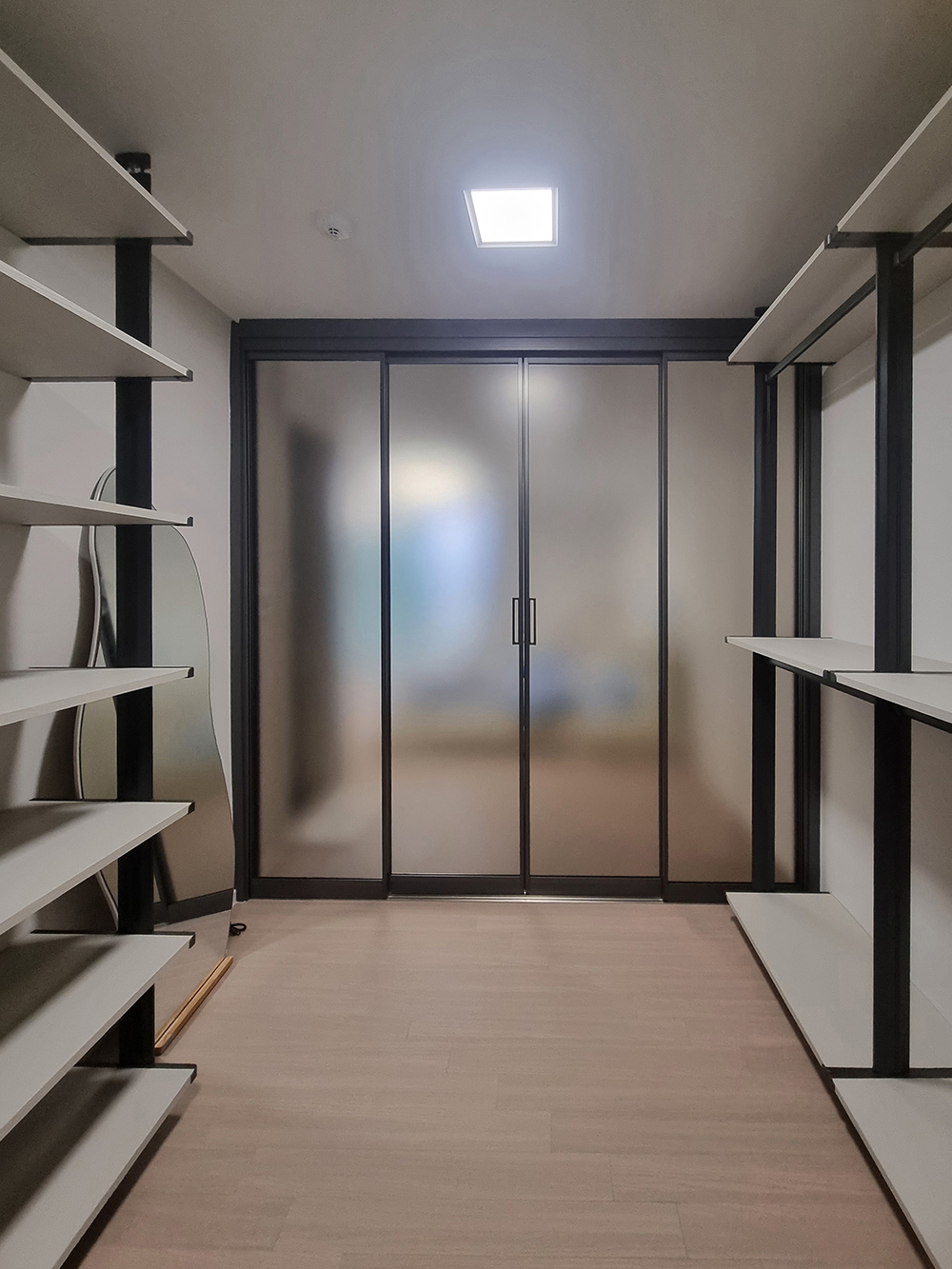 /user/d/doordiy/editor/2510/b1fe22b83c02b17f8bcfe32bd5e6a68b_1760604018_7815.jpg 이미지크게보기