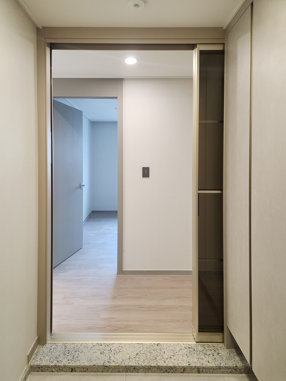 /user/d/doordiy/editor/2510/b1fe22b83c02b17f8bcfe32bd5e6a68b_1760604430_9216.jpg 이미지크게보기