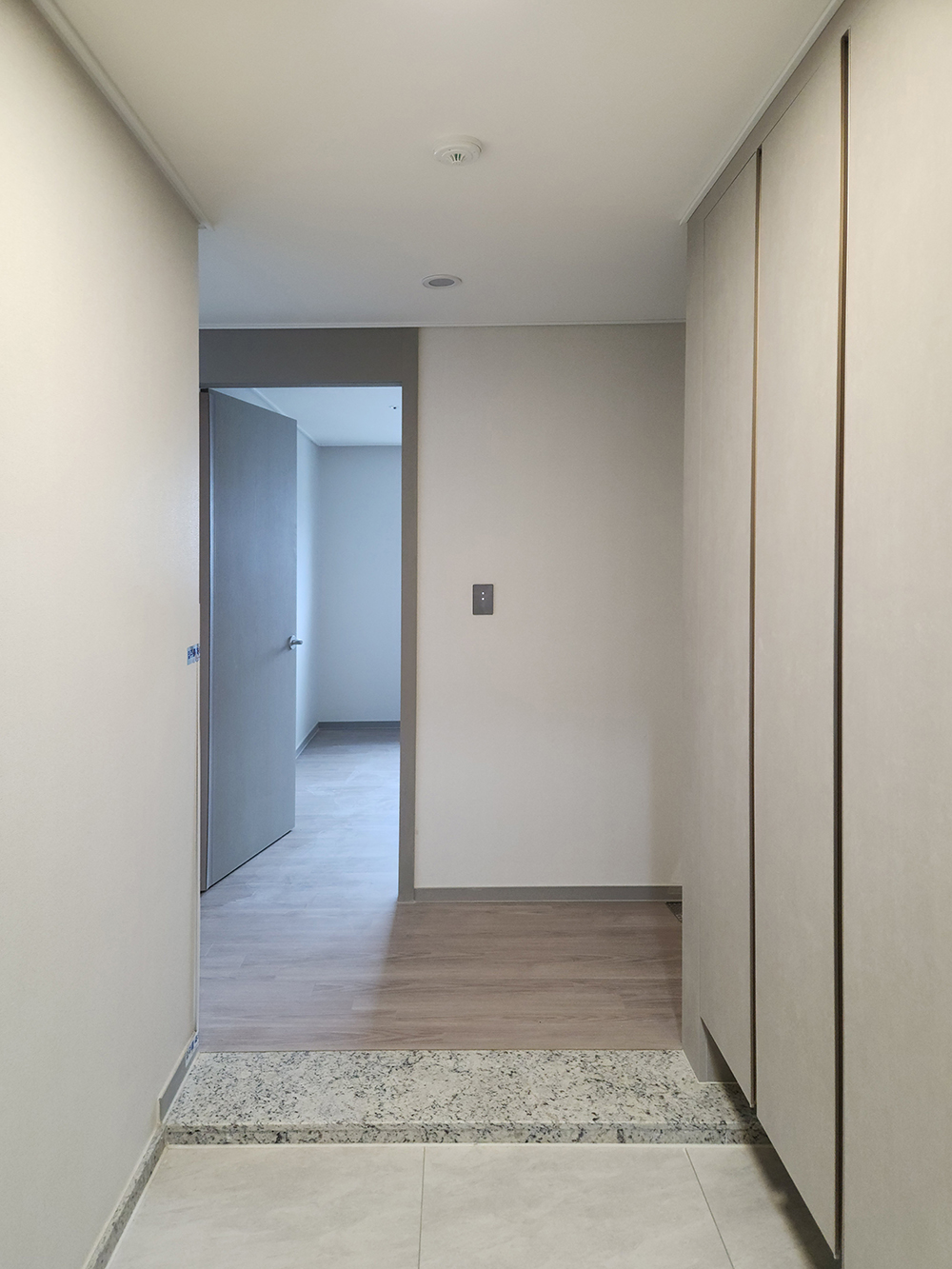 /user/d/doordiy/editor/2510/b1fe22b83c02b17f8bcfe32bd5e6a68b_1760604443_5039.jpg 이미지크게보기