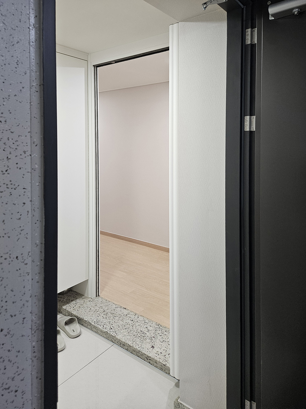 /user/d/doordiy/editor/2510/b1fe22b83c02b17f8bcfe32bd5e6a68b_1760604714_7475.jpg 이미지크게보기