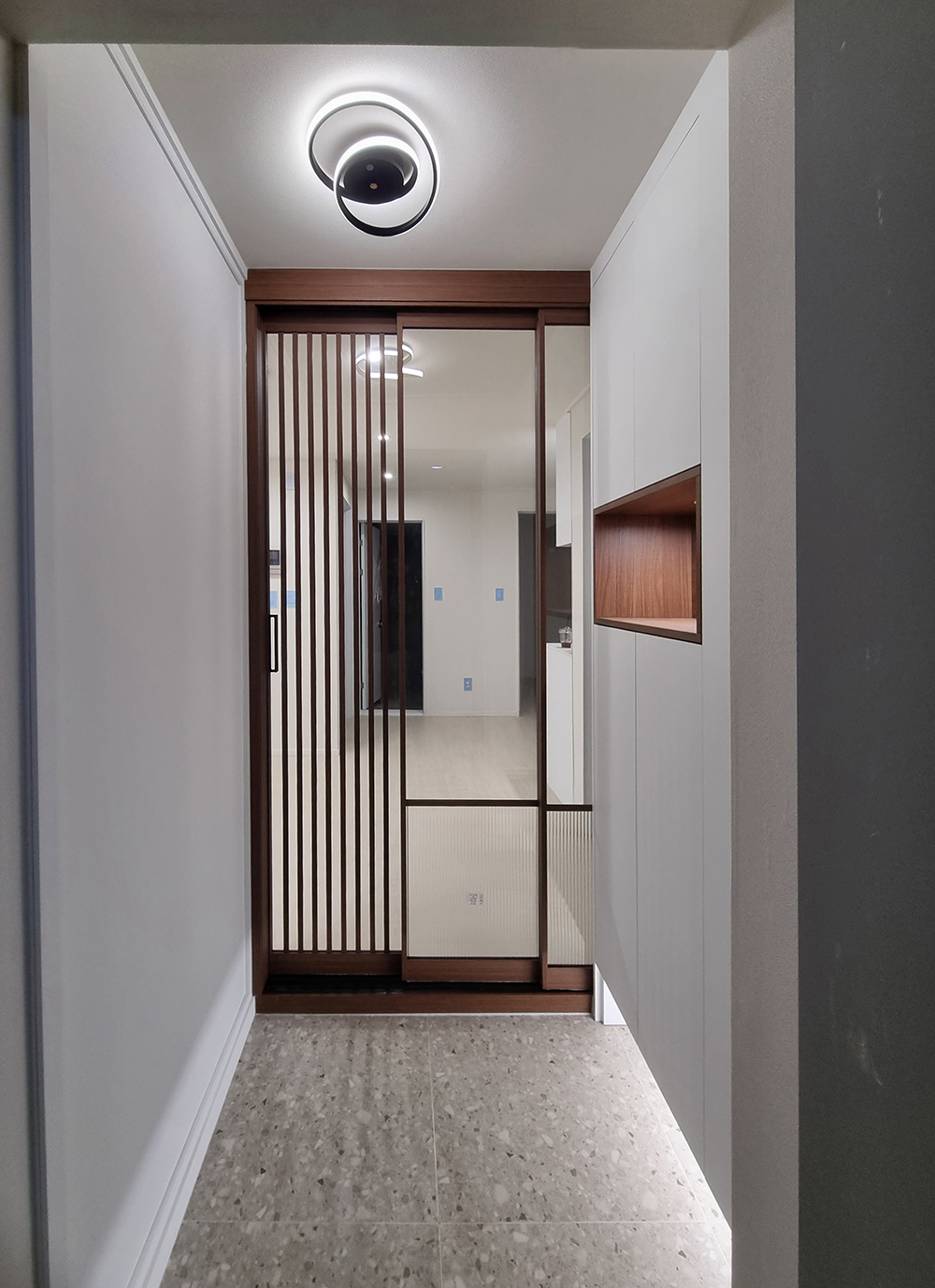 /user/d/doordiy/editor/2510/ccb26a18c5b62fd633b3dbf3e84707e3_1760688287_2505.jpg 이미지크게보기